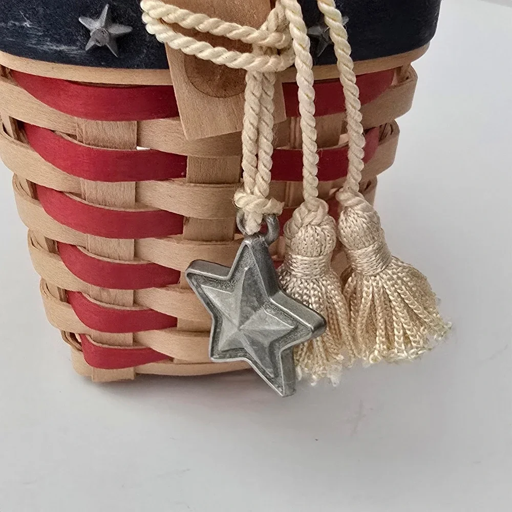 Longaberger 2001 Hostess Appreciation Basket Red White Blue Patriotic Star Liner
